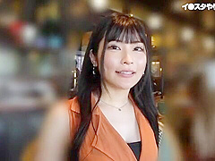 アニメ声と美巨乳のギャップで男を惑わすビッチなチンポ鑑定士