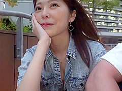 美脚美女とイチャラブしたらTバックのプリプリのお尻を揉みしだく