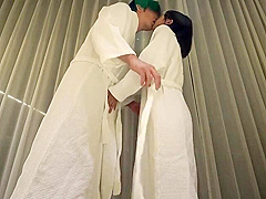 x1x942CE282175B72BB49